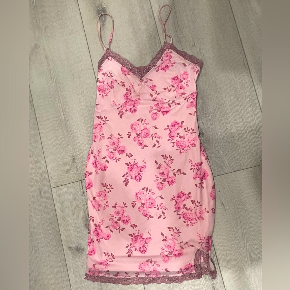 Floral pink dress
